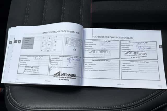 Mitsubishi Outlander (2021) thumbnail 5