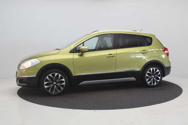 Suzuki SX4 S-Cross (2013) thumbnail 6