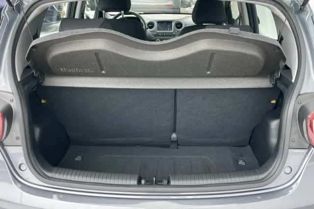 Hyundai i10 (2018) thumbnail 11