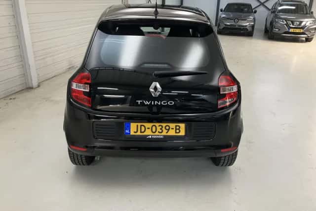 Renault Twingo (2016) thumbnail 15
