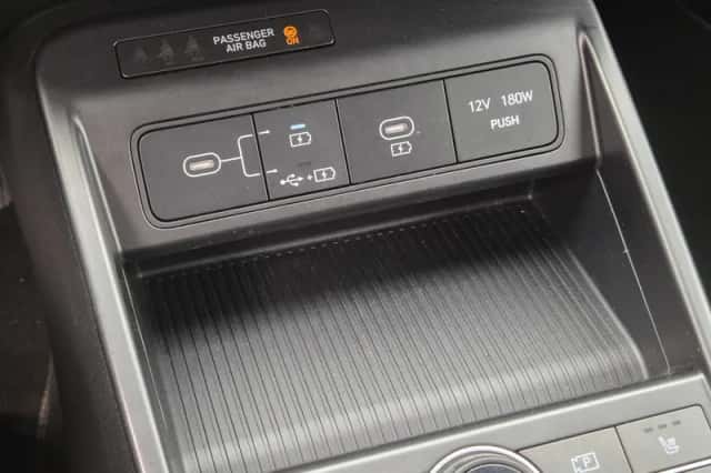 Hyundai Kona (2024) thumbnail 38