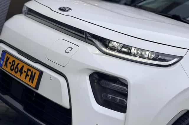 Kia Soul EV (2020) thumbnail 11