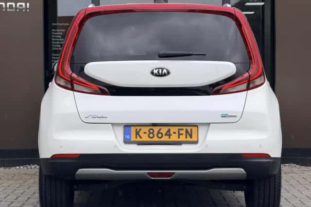 Kia Soul EV (2020) thumbnail 24