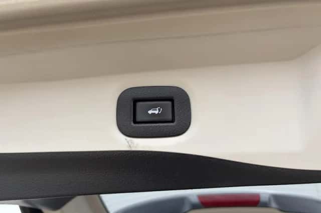 Nissan X-Trail (2017) thumbnail 29
