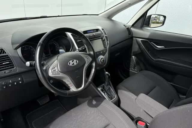 Hyundai ix20 (2019) thumbnail 19