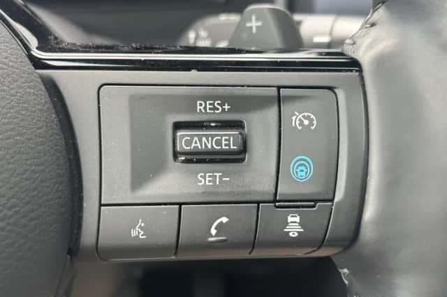 Nissan Qashqai (2023) thumbnail 10