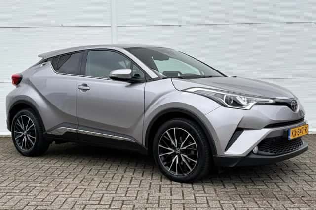 Toyota C-HR (2016) thumbnail 20