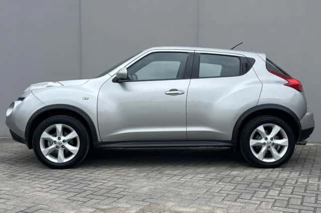 Nissan Juke (2011) thumbnail 9