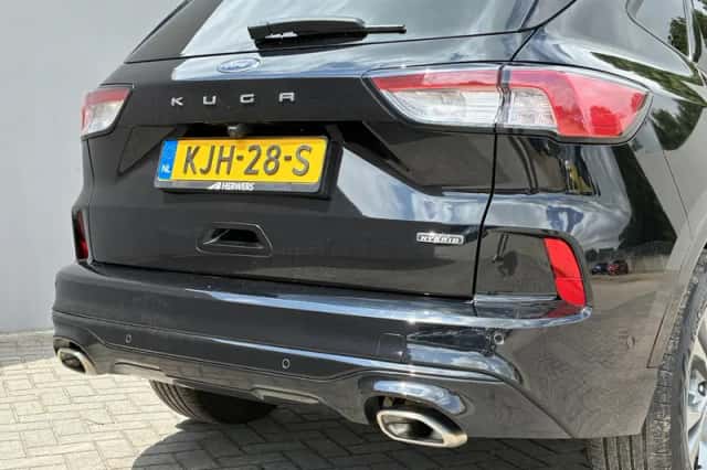 Ford Kuga (2023) thumbnail 37