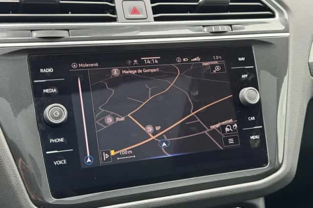 Volkswagen Tiguan (2022) thumbnail 23