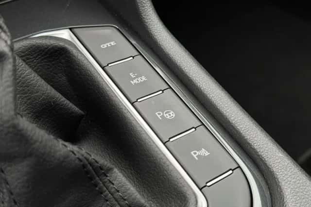 Volkswagen Tiguan (2022) thumbnail 29