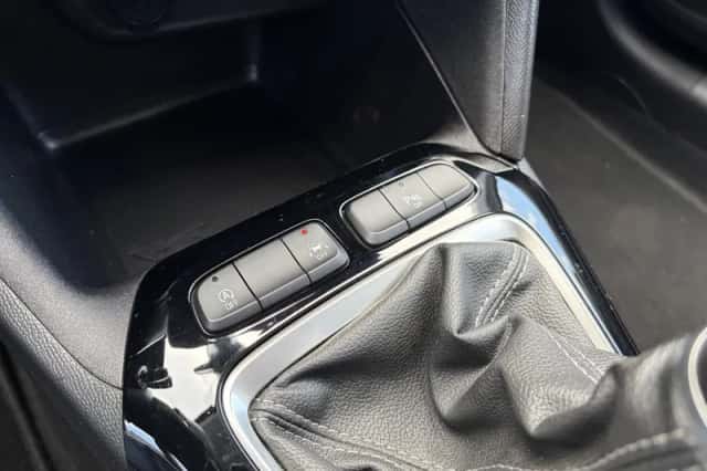 Opel Corsa (2021) thumbnail 23