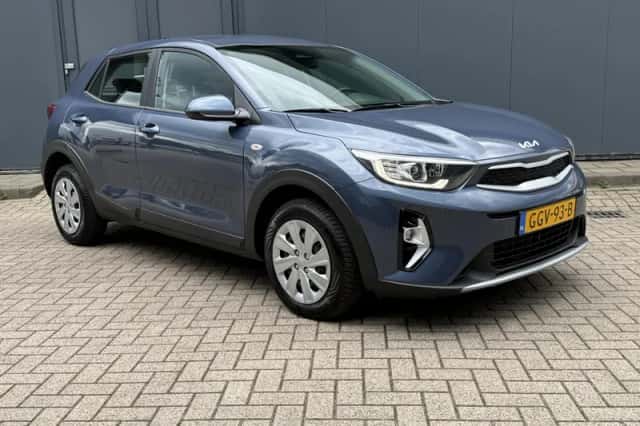Kia Stonic (2024) thumbnail 18