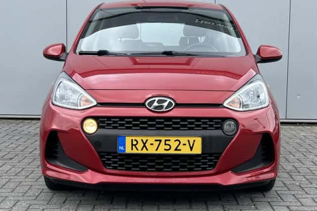 Hyundai i10 (2018) thumbnail 2