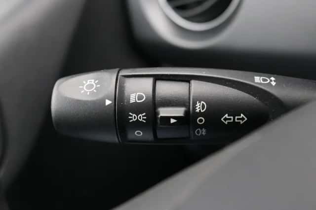 Hyundai i10 (2017) thumbnail 23