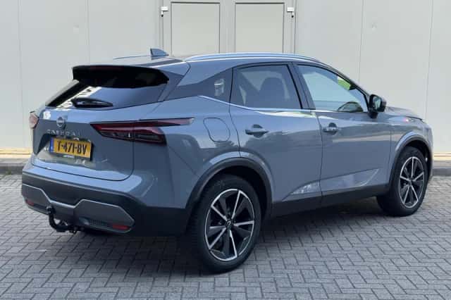 Nissan Qashqai (2023) thumbnail 3