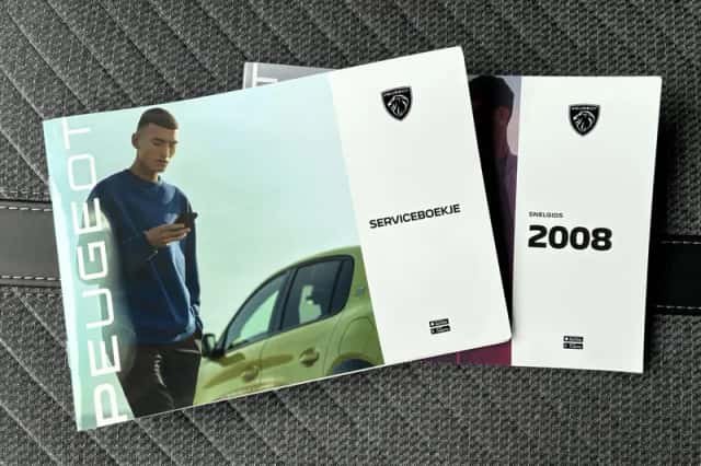 Peugeot e-2008 (2025) thumbnail 6
