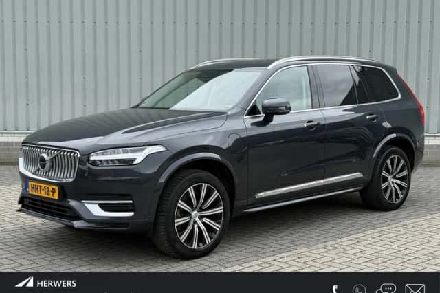Volvo XC90 (2022) thumbnail 1
