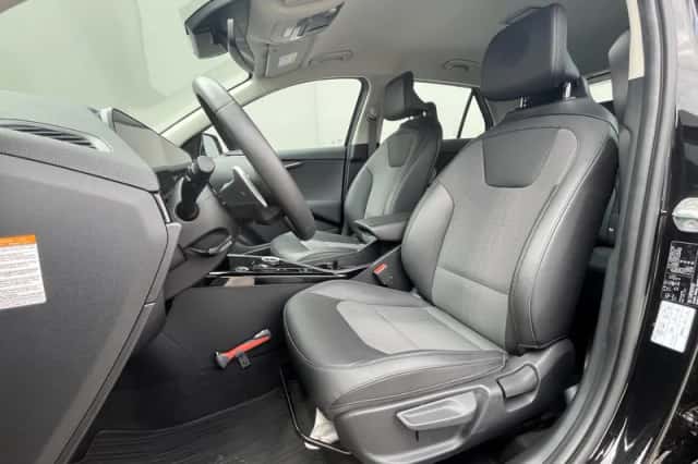 Kia Niro (2022) thumbnail 6