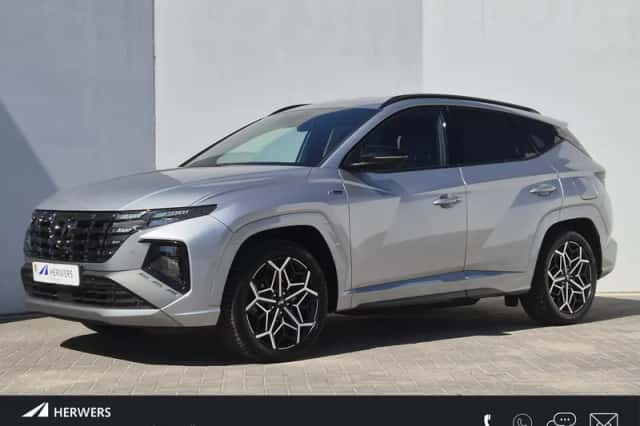 Hyundai Tucson (2022) thumbnail 1