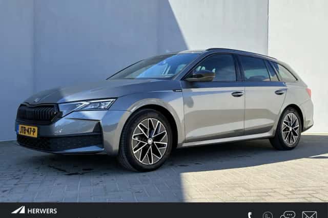 Škoda Octavia (2024) thumbnail 1