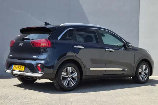 Kia Niro (2021) thumbnail 3