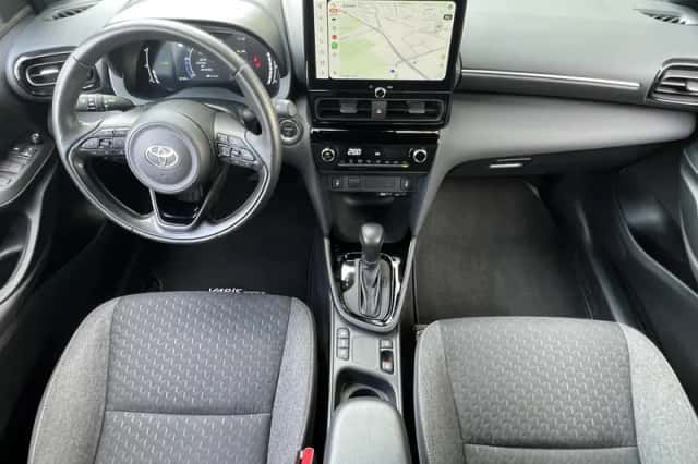 Toyota Yaris Cross (2025) thumbnail 2