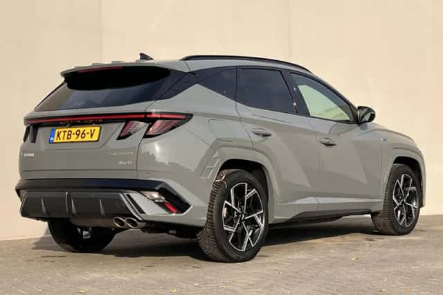 Hyundai Tucson (2024) thumbnail 3