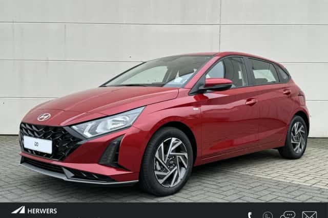 Hyundai i20 (2024) thumbnail 1