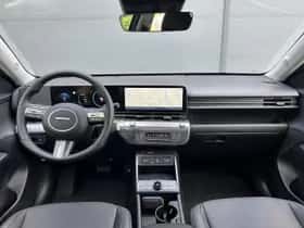 Hyundai Kona (2025) thumbnail 2