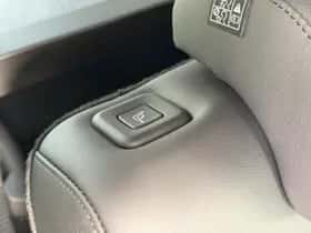 Hyundai Santa Fe (2025) thumbnail 30