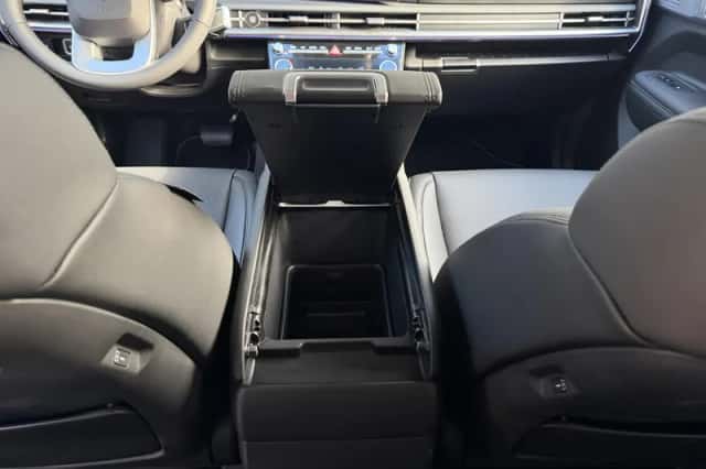 Hyundai Santa Fe (2025) thumbnail 49