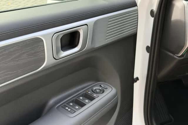 Hyundai Santa Fe (2025) thumbnail 52