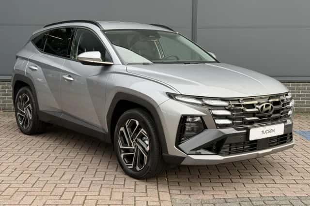 Hyundai Tucson (2025) thumbnail 2