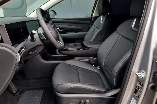Hyundai Tucson (2025) thumbnail 4