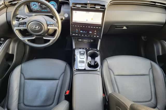 Hyundai Tucson (2024) thumbnail 2