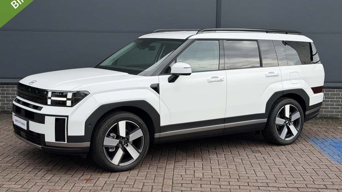 Hyundai Santa Fe (2025) — foto 1
