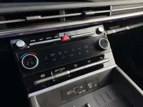 Hyundai Santa Fe (2025) thumbnail 13