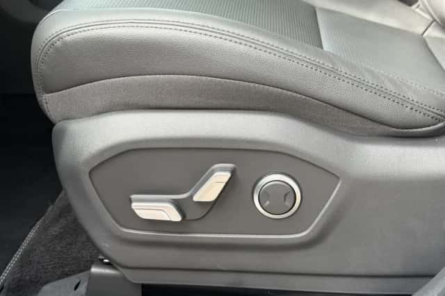 Hyundai Santa Fe (2025) thumbnail 22