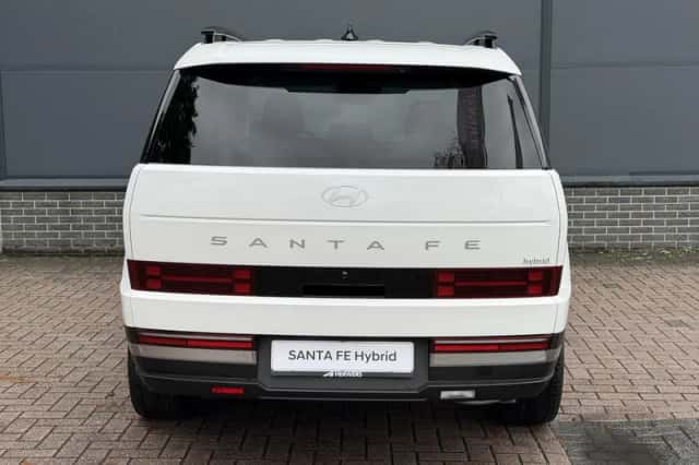Hyundai Santa Fe (2025) thumbnail 23