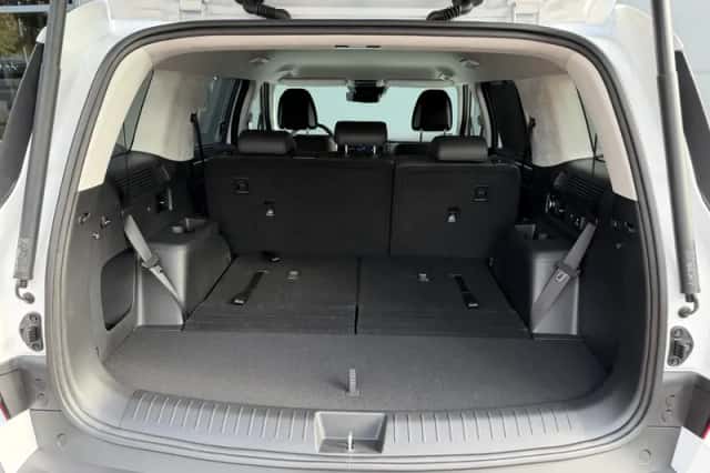 Hyundai Santa Fe (2025) thumbnail 25
