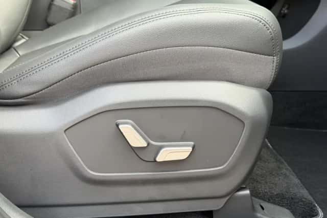 Hyundai Santa Fe (2025) thumbnail 39