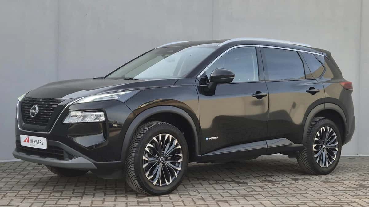 Nissan X-Trail (2025) — foto 1