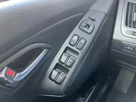 Hyundai ix35 (2016) thumbnail 17