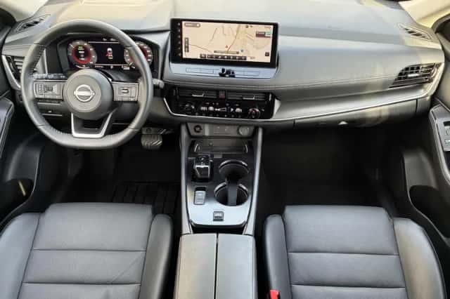 Nissan X-Trail (2025) thumbnail 2