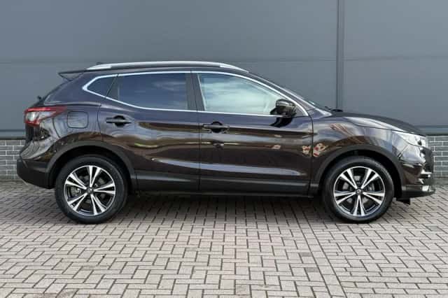 Nissan Qashqai (2021) thumbnail 8