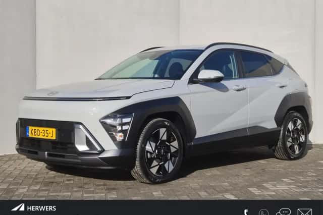 Hyundai Kona (2025) thumbnail 1