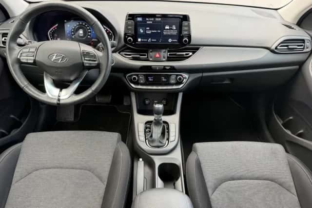 Hyundai i30 (2024) thumbnail 2
