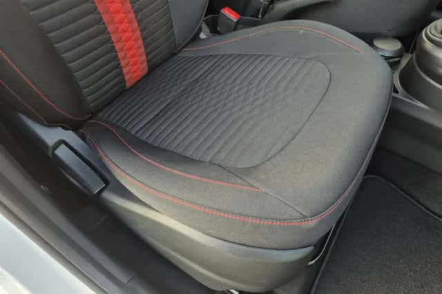 Hyundai i10 (2023) thumbnail 30
