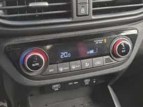 Hyundai i10 (2023) thumbnail 38